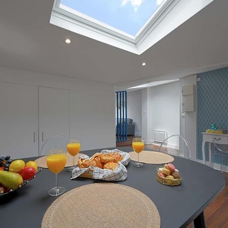 Magnifique Appartement A Pied Du Chateau Versalhes Exterior foto