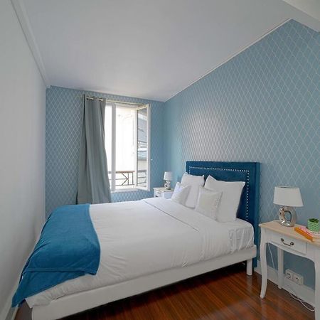 Magnifique Appartement A Pied Du Chateau Versalhes Exterior foto